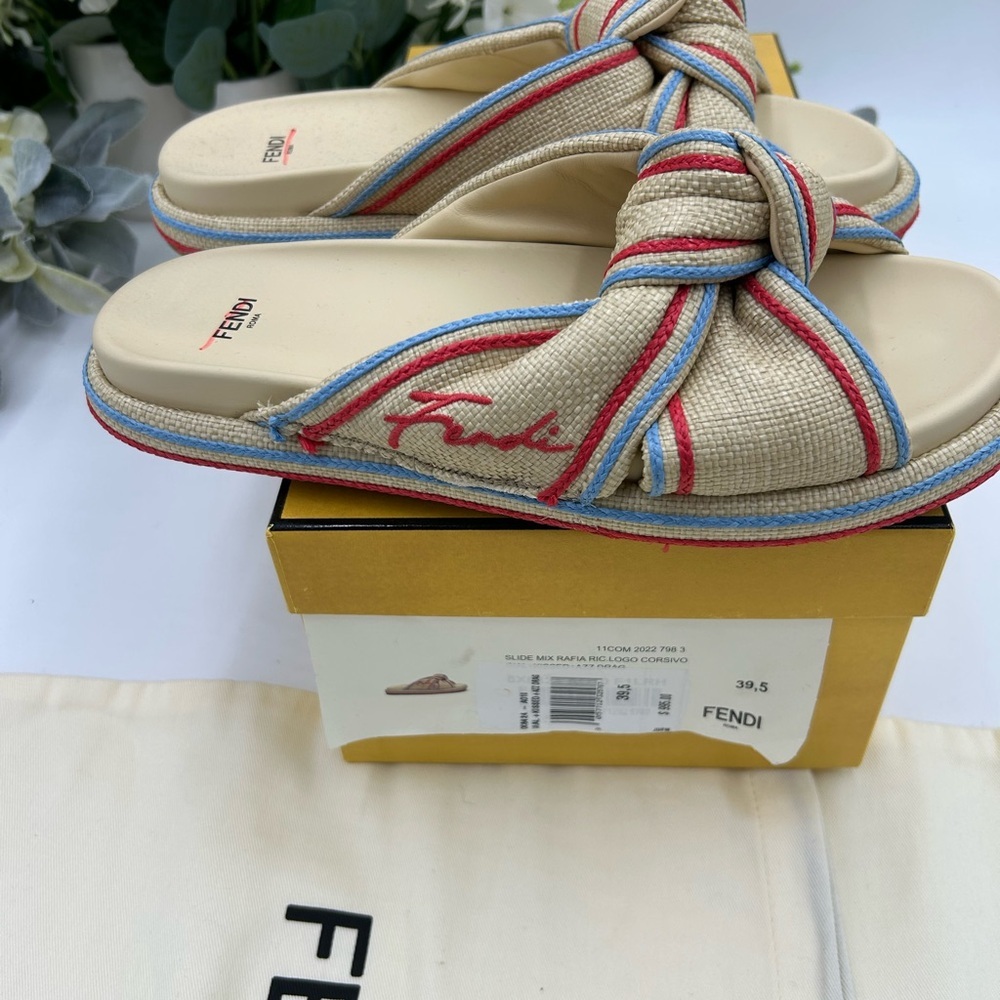 Women's Fendi KNOT cursive sandals size 39.5 made in Italy - Picture 6 of 10